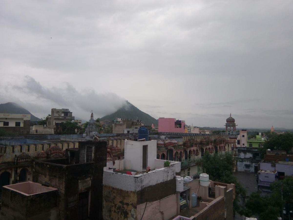 Suri Guest House Pushkar Exterior foto